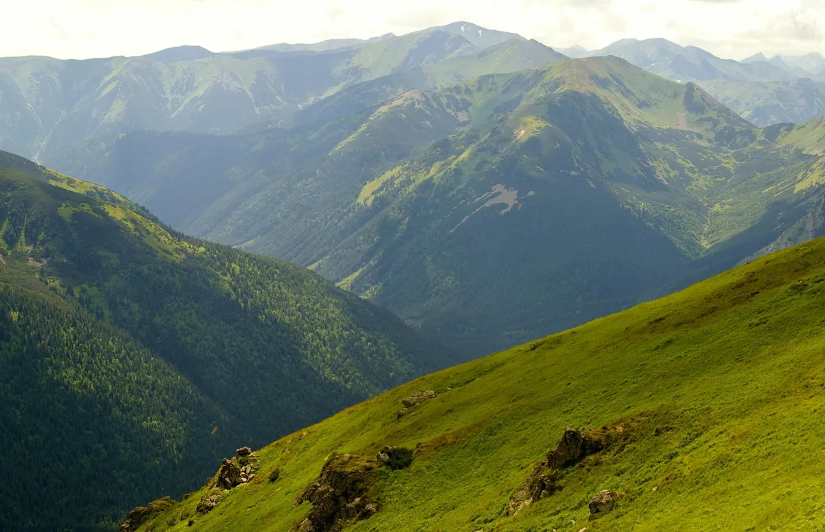 Rolling hills